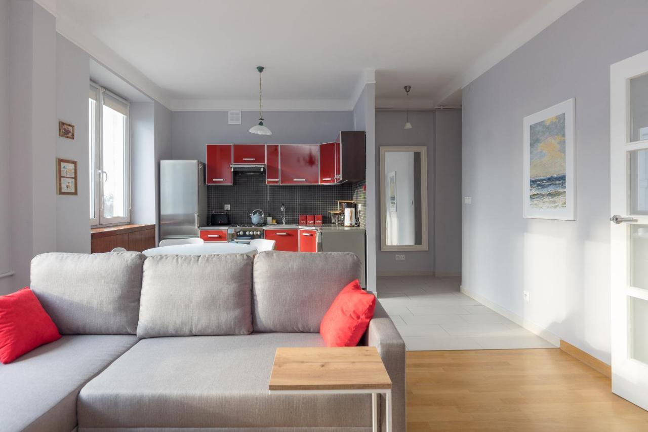 Metro Raclawicka Red Apartment Varsóvia Exterior foto