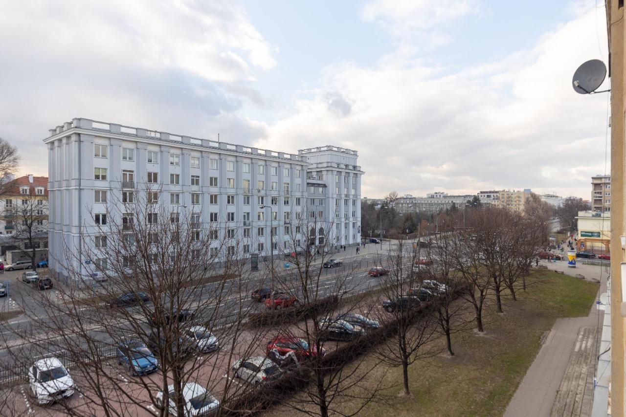 Metro Raclawicka Red Apartment Varsóvia Exterior foto