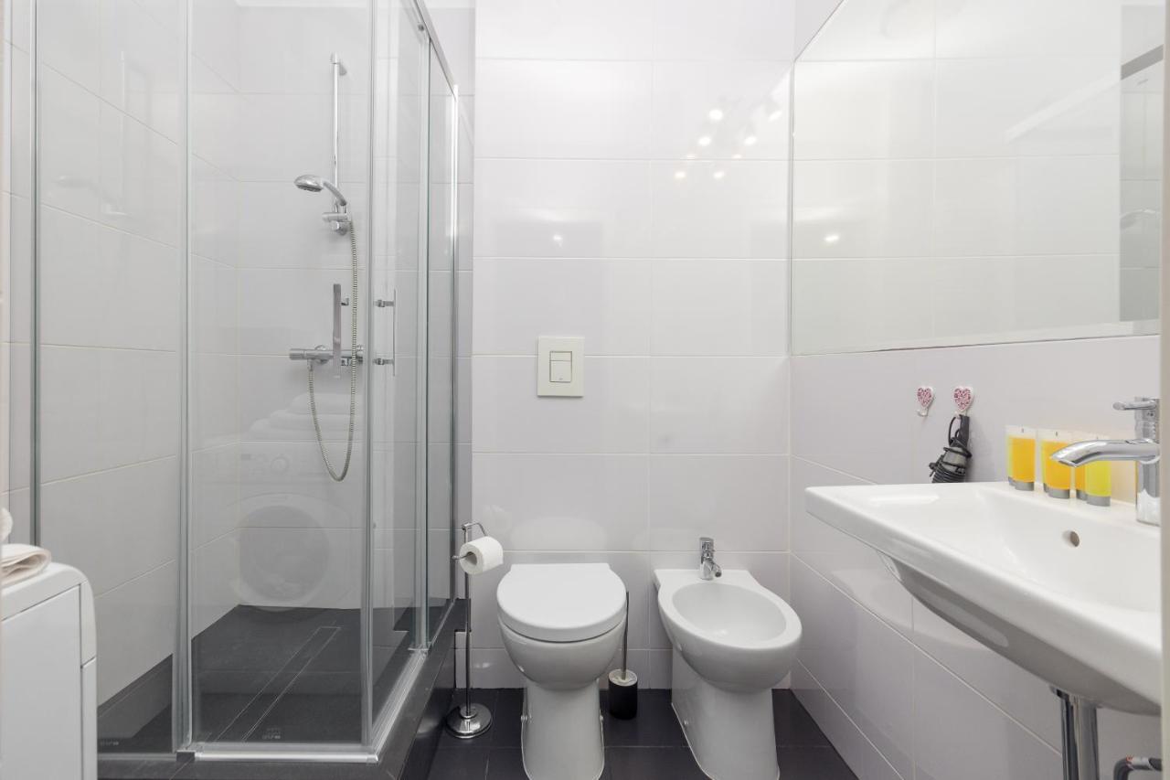 Metro Raclawicka Red Apartment Varsóvia Exterior foto