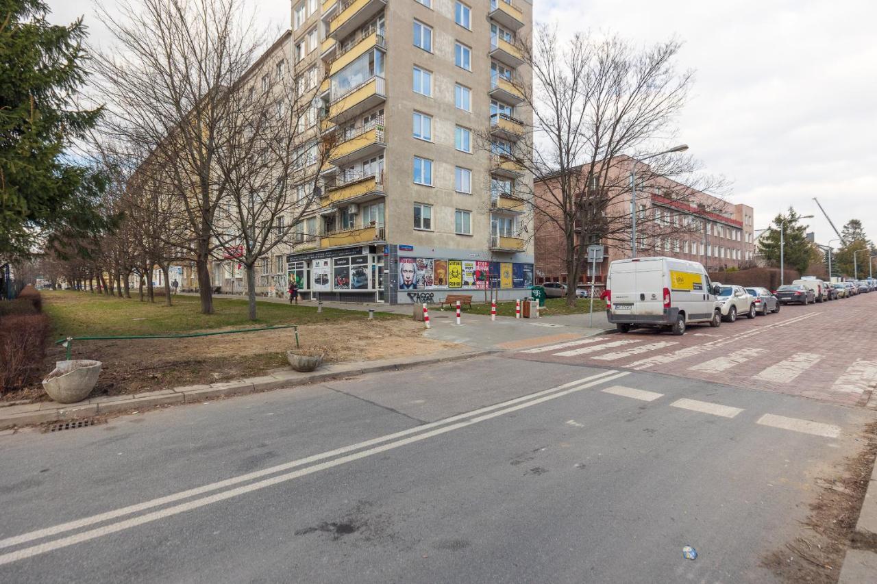 Metro Raclawicka Red Apartment Varsóvia Exterior foto
